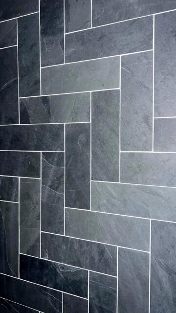 Basalt tile for this natural stone shower 🩶

#tile #boisetile #boisetilecontractor #boiserenovation #boisetileinstaller #shower #showerremodel #basalt #naturalstone #boisesmallbusiness