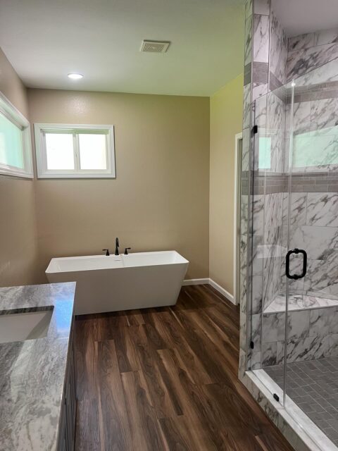 Master Bath 🫧🫧

#bathroom #bathroomremodel #boisebathroomremodel #boisetile #boisecontractor #showerdesign #boisetilecontractor